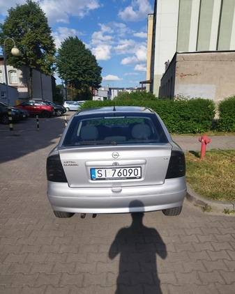 Opel Astra cena 4100 przebieg: 174900, rok produkcji 2004 z Wągrowiec małe 191